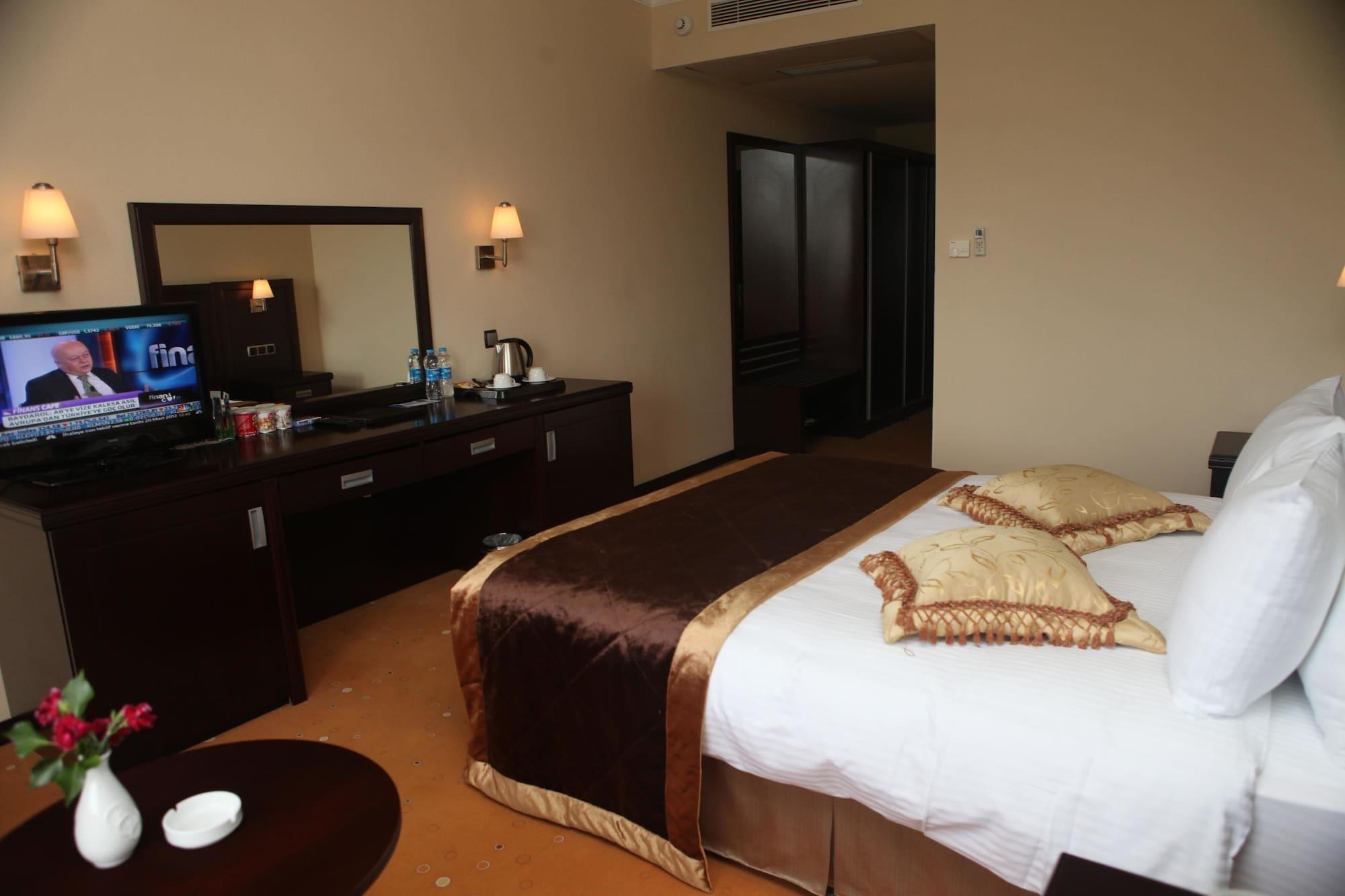 Eser Diamond Hotel Spa & Convention Center Istanbul Silivri Bagian luar foto
